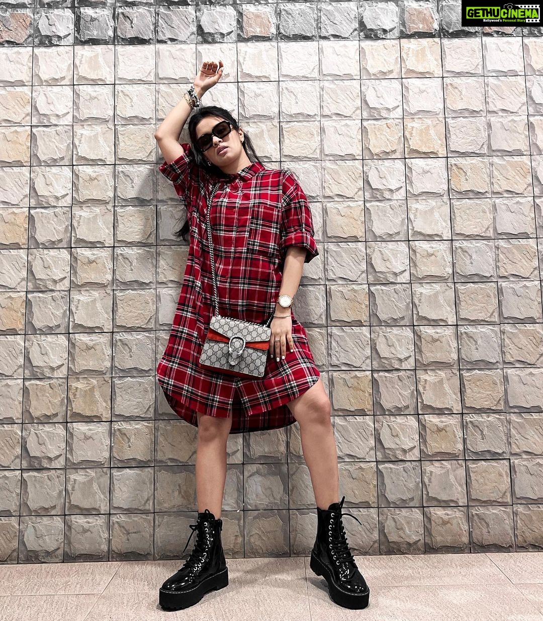 Avneet Kaur Instagram - I’m currently creating the woman I want to be, excuse me while I become extremely selfish with myself, time and energy.♥️ 📸- @krupalakhanii.16