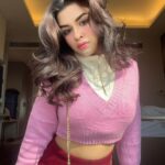 Avneet Kaur Instagram - Sunkissed 🌞🌸💕 #closeup #throwback #nofilter Bhopal, Madhya Pradesh
