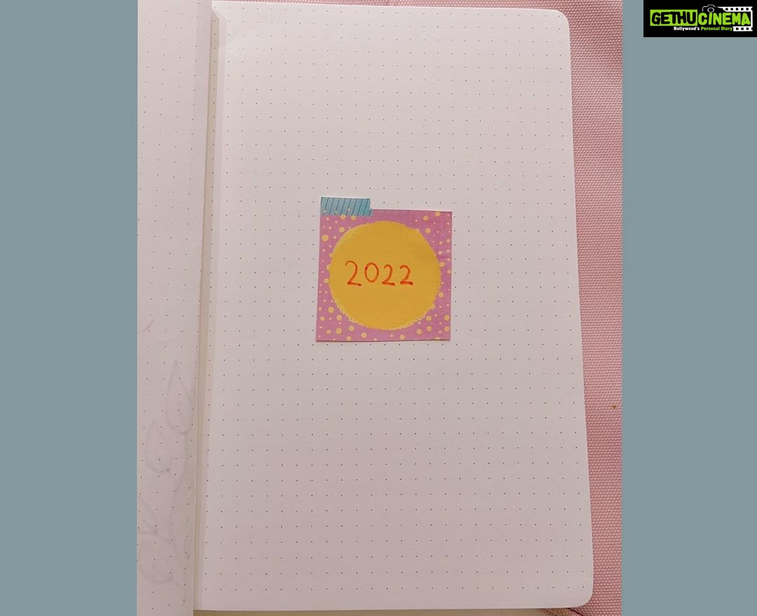 Avneet Kaur Instagram - Journaling day 1!πΈπβ¨ #journal2022 #newbeginnings #bulletjournal #journaling #metime Home