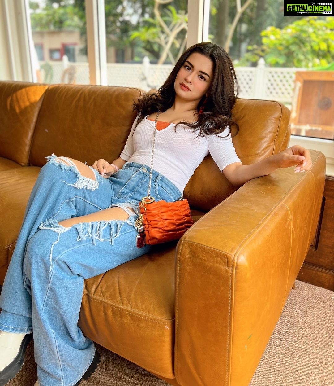 Avneet Kaur Instagram - Feels.🧡 Mumbai, Maharashtra