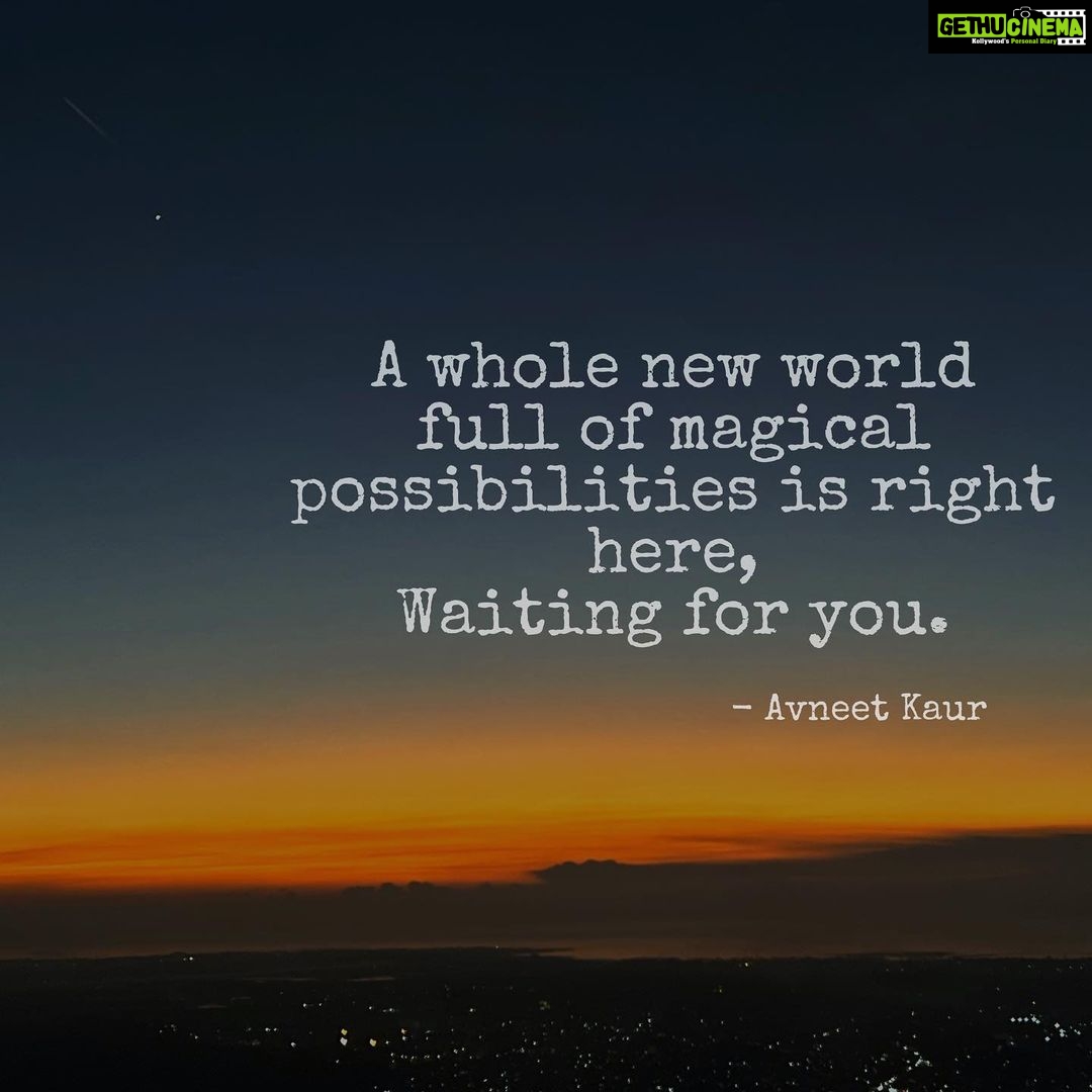 Avneet Kaur Instagram - 🌌🌙🌟 #avneetwritespoems #kaurscribbles #writtenbyme #shotbyme #selfmusing
