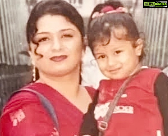 Avneet Kaur Instagram - Happy birthday Ammu prettiest 😍❤️ love youuuuu always 😘😘 My Heart