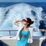 Avneet Kaur Instagram - Can't you tell I got news for you Sun is shining and so are you 🌤💙 Maldives