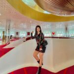 Avneet Kaur Instagram - Darling, you are magic!❤️ @travelwithjourneylabel @rafflesthepalm @all_mea #RafflesPalm #HotelRoyalty #RafflesHotels #JourneyLabel #TravelWithJourneyLabel #YouAreSpecial #ThinkHolidayThinkJourneyLabel Raffles The Palm Dubai