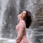 Avneet Kaur Instagram - Vibes 💕🌸✨ #reelsinstagram #reelitfeelit Coorg,Karnataka
