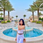 Avneet Kaur Instagram - Such a beauty! 😍❤️🌅 @travelwithjourneylabel @rafflesthepalm @all_mea #RafflesPalm #HotelRoyalty #RafflesHotels #JourneyLabel #TravelWithJourneyLabel #YouAreSpecial #ThinkHolidayThinkJourneyLabel Raffles The Palm Dubai