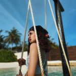 Avneet Kaur Instagram - I need to be seahabilated.🤪💙🌊 #maldives2022 #throwback Maldives