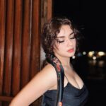 Avneet Kaur Instagram - When the party’s over.🖤🌹 Wearing- @leaclothingco Maldives