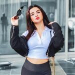 Avneet Kaur Instagram - I wore this outfit yesterday but I’m going different places today… So it’s okay!🖤 #ootd Top- @baesic_world Pants- @zara Jacket- @hm Shoes- @nike Bag- @gucci Shades- @versace 📸- @krupalakhanii.16 Mumbai, Maharashtra