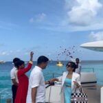 Avneet Kaur Instagram - Touchdown Maldives! 🐬🌊🇲🇻✨ @kayak_in #aahistaaahista #reelsinstagram #reelitfeelit #travel #seetheworldwithak