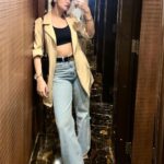 Avneet Kaur Instagram - I’m a boss now I make money moves.🖤🔥 #styledbyme #avneetstylediaries