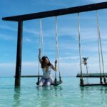 Avneet Kaur Instagram - Life’s short. Swing high.🌊🌅💙🌴 Outfit: @clothesnyou Stylist: @styling.your.soul Maldives