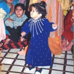 Avneet Kaur Instagram - Major throwback 🤪❤️ always have been a good candid poser!