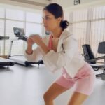 Avneet Kaur Instagram - Turnin it up 🔥 #shamshera #shamshera22July #gym #mass #reel #yrf @yrf #actionmovie