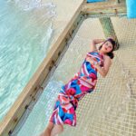 Avneet Kaur Instagram - Resting beach face.👅🌊🌅❤️🌨 #vacay #maldives2022 #travelwithAK #SeeTheWorldWithAk . . . . . @kayak_in Wearing- @urbanic_in OZEN RESERVE Bolifushi