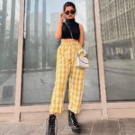 Avneet Kaur Instagram - I love sarcastic people with high vocabularies.🖤💛⚡️ Wearing- @urbanic_in 📸- @krupalakhanii.16