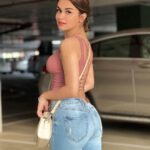Avneet Kaur Instagram - All about the vibe.♥️💫