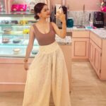 Avneet Kaur Instagram – Hi 🌸💕🧁💫 Mumbai, Maharashtra