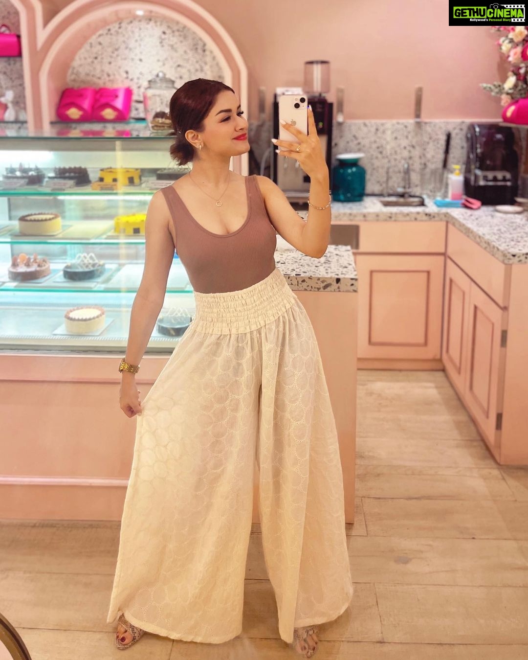 Avneet Kaur Instagram - Hi πΈππ§π« Mumbai, Maharashtra