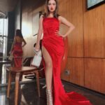Avneet Kaur Instagram - I don’t like to save my red dress for dates, I just wear it for me.❤️🌹 Styling : @akansha.27 @tiara_gal Outfit : @ikichic_official Assisted : @houseofcreativity._ 📸- @krupalakhanii.16