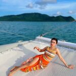 Avneet Kaur Instagram - I got my peaches out in Georgia.🌊🧡🐬🌞 Styling : @styling.your.soul @priyamehta01 @nidhi_munot Swim suit: @swimwearindia_shop Phuket, Thailand