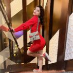 Avneet Kaur Instagram - Happy lil bean.❤️😃💫 Stylist: @styling.your.soul Outfit: @howwhenwearclothing Delhi, India