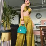 Avneet Kaur Instagram - Shades of green.💚🍃✨ Styling : @tiara_gal @akansha.27 Outfit : @ikichic_official Assisted : @houseofcreativity._ 📸- @krupalakhanii.16