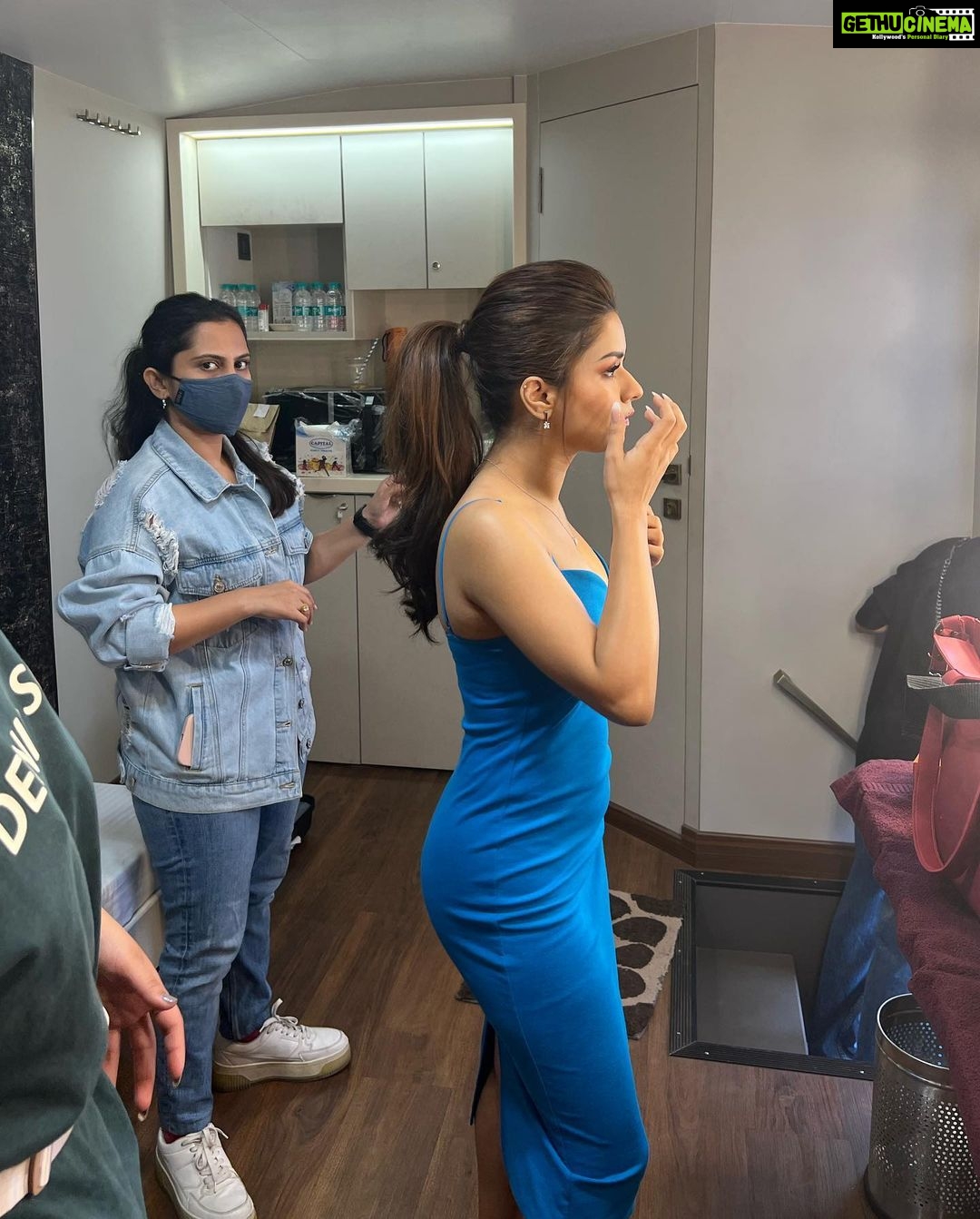 Avneet Kaur Instagram - Some of the #bts from #oppoindia #shoot ❤️🔥