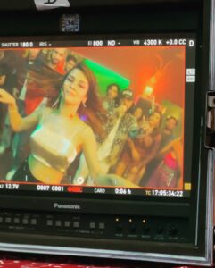 Avneet Kaur Instagram - Some of the #bts from #oppoindia #shoot ❤️🔥