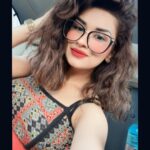 Avneet Kaur Instagram – Natural hair days ❤️✨

Wearing- @slayking.in Mumbai, Maharashtra