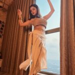 Avneet Kaur Instagram - Learn the unforced rhythms of grace….🤎🤍✨ 📸- @sonianandra