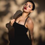 Avneet Kaur Instagram - He looked at me in Italian and I lost all sight of reason.⚡️ Wearing - @urbanic_in 📸- @assd_khan