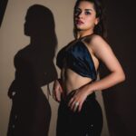 Avneet Kaur Instagram - Hey there….🖤✨