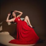 Avneet Kaur Instagram - I got my red dress on tonight….❤️