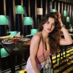 Avneet Kaur Instagram - Just a general life update: hungry again.😬🍕💖 PS- don’t miss them last pics 😝 Wearing: @ewayoung Mumbai, Maharashtra