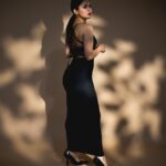 Avneet Kaur Instagram - Devils roll the dice, Angels roll their eyes.🖤✨