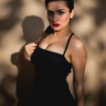 Avneet Kaur Instagram - He looked at me in Italian and I lost all sight of reason.⚡️ Wearing - @urbanic_in 📸- @assd_khan