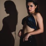Avneet Kaur Instagram - Hey there….🖤✨