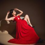 Avneet Kaur Instagram - I got my red dress on tonight….❤️