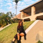 Avneet Kaur Instagram - I’m going to make everything around me beautiful- that will be my life.🖤🍂✨ Wearing- @hersheinbox Styled by- @neelangi_johari 📸- @gauravarora08 The Leela Goa