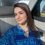 Avneet Kaur Instagram - Selfieeeee💙🥰😘😬 #nofilter