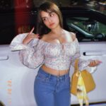 Avneet Kaur Instagram - In the middle of the night…..🌌 Styling : @tiara_gal @akansha.27 Outfit: @clothesnyou 🤝 : @ishikapunamiya @shivani_deshewar_ Mumbai, Maharashtra