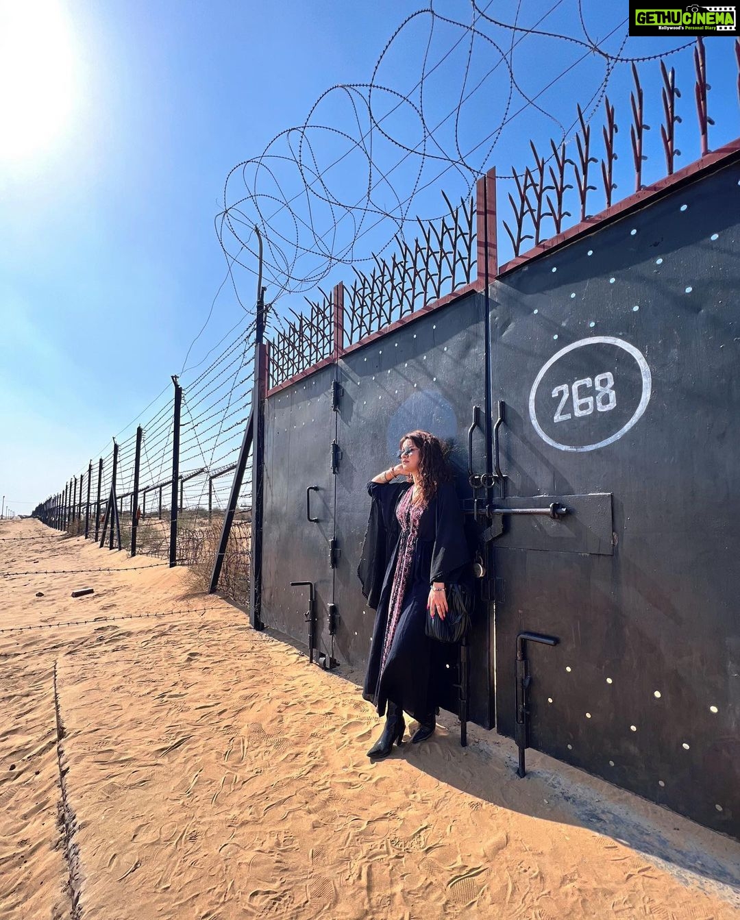 Avneet Kaur Instagram - 🖤 India-Pakistan Border