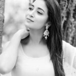 Bhanu Sri Mehra Instagram - 🐧 . . . PC @aicatch_films @saicharanthejareddyphotography . Makeup @fixmestudios7 @jennieangelinaa