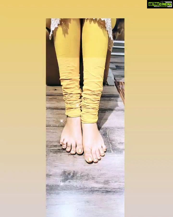 Bhanu Sri Mehra Instagram - 💛 @anoosbeauty.madhapur.kompally