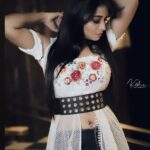 Bhanu Sri Mehra Instagram - 🦢🌹 . . . . Pic:@they_call_me_keshu Makeup:@maskmakeupartist . . #hotonbeauty #actor #telugupilla #biggboss2 #hybrid #pilla #bhanusree🔥❤️ #anchor #love #work #love