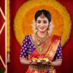 Bhanu Sri Mehra Instagram - Happy Maha Shivaratri to all my insta family ❤ . . . Photography @rj_weddingfilms MUA @ramesh_makeupstudio Jewelry @mangatrai_hitechcity Outfit @brandmandir Decor @rrreventspro styled by @mounika_vallabhaneni921 #bhanusree #rjweddingfilms #candidphotography #southindianbride #bridesofindia #bride #bridetobe #bridemakeup #pellikuthuruoutfit #pasupufunction #bridelook #brideinspiration