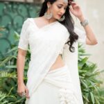 Bhanu Sri Mehra Instagram – Biggboss reunion
Outfit:@@myriti
Pc:@saicharanthejareddyphotography
Outfit by:@myriti

#newclick #biggboss #reunion #bhanusree #biggbosstelugu2 #bhanusree🔥❤️