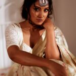 Bhanu Sri Mehra Instagram - Love for Saree... . . Photography @weareretrospection Mua @thimmappa180 Styling @vishnupriya.pen Saree @vasamkari_designer_studio Blouse @tiradesignstudio Jewelry @kaluva_jewels
