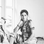 Bhanu Sri Mehra Instagram - Tribal love 💕 . . Photography @weareretrospection Mua @thimmappa180 Outfit, concept, Styling @vishnupriya.pen Jewellery @kaluva_jewels Location @teenduari . . . . . #retrospectionphotography #thimmappa #styledbyvishnupriya❤